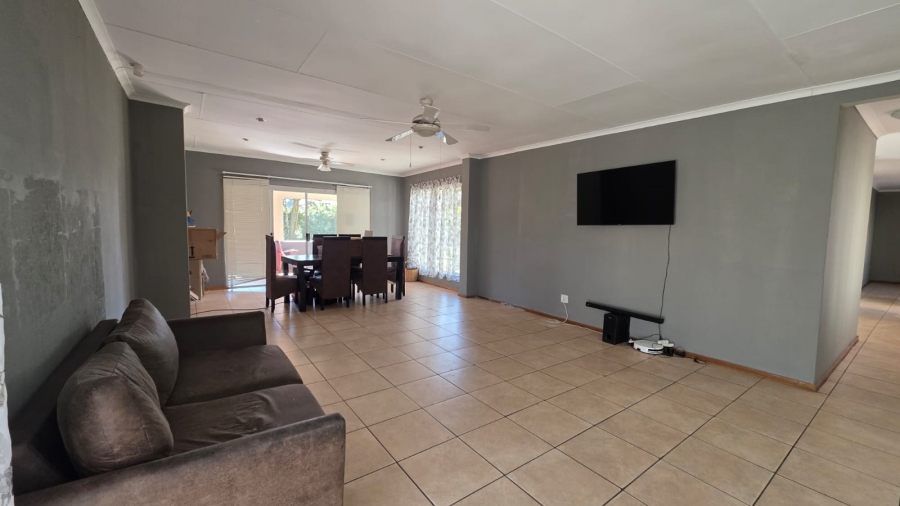 2 Bedroom Property for Sale in Flamwood North West